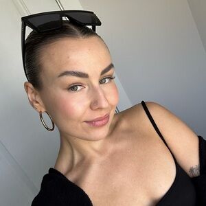 Meet your Posher, Karina